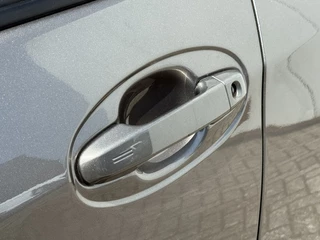 Toyota Yaris Toyota Yaris 1.5 Hybrid Lease Navi Keyless Led - afbeelding nr 11