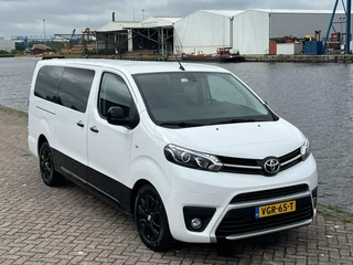 Toyota ProAce Toyota ProAce Worker 2.0 D-4D Black Line Long Trekhaak/Leder/Camera/Carplay/Navi/PDC/17
