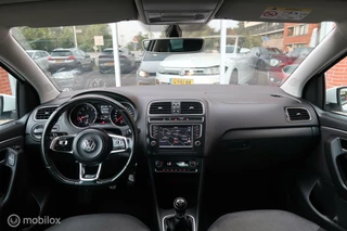 Volkswagen Polo Volkswagen Polo 1.2 TSI R-Line Carplay Navi 90 PK - afbeelding nr 9