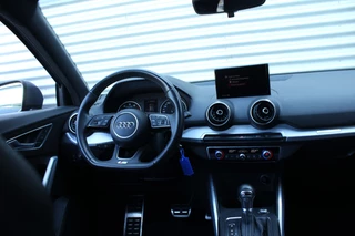 Audi Q2 Clima Cruise Navi PDC 17