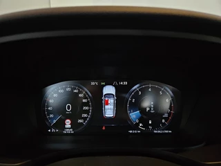 Volvo V60 Volvo V60 2.0 B3 Momentum Advantage / CarPlay / Navi / NL Auto - afbeelding nr 25