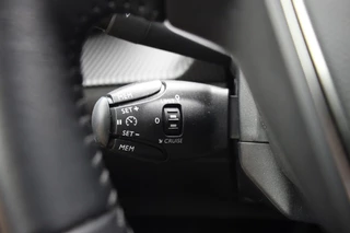 Peugeot e-2008 Peugeot e-2008 Allure 50 kWh - Digital Cockpit, Carplay, Half Leer, Camera - afbeelding nr 16