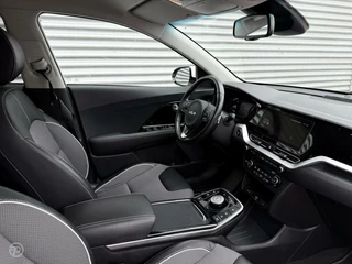 Kia e-Niro Kia e-Niro Edition 64 kWh Facelift Trekhaak Stoel/Stuurwielverwarming Camera Navigatie DAB 3-Fase - afbeelding nr 8