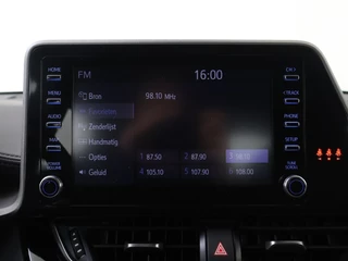 Toyota C-HR Toyota C-HR 1.8 Hybrid Active: Stijlvol, Slim én Superzuining! - afbeelding nr 17