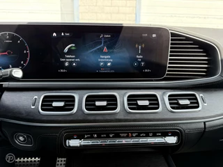 Mercedes-Benz GLE Mercedes-Benz GLE-klasse 300 d 4MATIC AMG Panoramadak Trekhaak Luchtvering Rondomzicht Camera - afbeelding nr 17