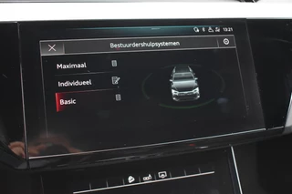 Audi e-tron Audi e-tron e-tron 50 quattro Launch edition Black 71 kWh Pano Lane ACC Luchtvering - afbeelding nr 34