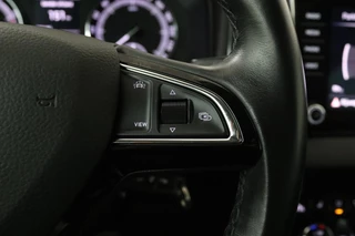 Škoda Karoq Skoda Karoq 1.0 TSI Clever Edition (PARKEERSENSOREN, CRUISE CONTROL, ACHTERUITRIJCAMERA, STOELVERWARMING, NAVIGATIE, NL-AUTO) - afbeelding nr 16