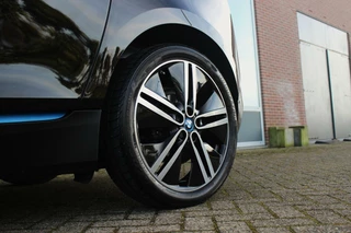 BMW i3 ➡️ BMW i3 Executive Edition 120Ah 42 kWh | Dakraam | 1e eigenaar | Camera | LED | 20 inch | Stoelverwarming | Harman-Kardon | Navi | NAP | inc BTW - afbeelding nr 32