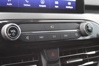 Ford Kuga Ford Kuga 2.5 PHEV Titanium | Dealeronderhouden | Adaptive cruise control | Winter Pack | Dodehoeksensoren | Camera - afbeelding nr 29