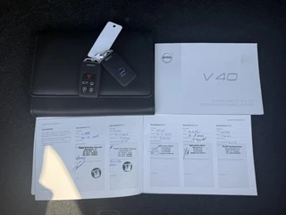 Volvo V40 Volvo V40 2.0 T2 Nordic+ Dealer Onderhouden,Pano,Leder,Navi,Camera,Pdc,Stoelverw,123pk,Clima,Cruise,Lm velgen,N.A.P,6 Bak,Apk tot 06-2026 - afbeelding nr 20