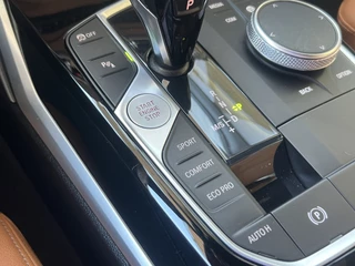 BMW 3 Serie BMW 3 Serie Touring 320d Automaat 190 pk High Executive Edition Navi Adaptieve Cruise Control Life Cockpit Prof Sportstoelen Leer Stoelverwarming DAB Led Koplampen  Extra Getint Glas Parkeersensoren NL Auto BTW - afbeelding nr 29