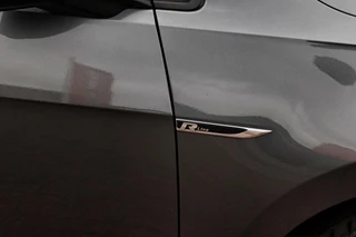 Volkswagen Golf Volkswagen Golf 1.4 TSI 2x R-Line /LED/PANODAK/VIRTUAL/KEYLESS/CARPLAY/CAMERA/ACC! - afbeelding nr 22