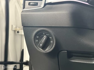 Škoda Karoq Skoda Karoq 1.0 TSI Style | CARPLAY | CRUISE | SFEERVERLICH. - afbeelding nr 44