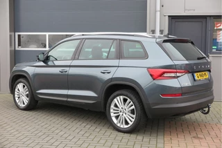 Škoda Kodiaq LED, PDC , Navi, Cruisecontrol, Stoelverwarming , Carplay, Trekhaak . Achteruitrijcamera ,Canton Audio ,LMV,  etc - afbeelding nr 13