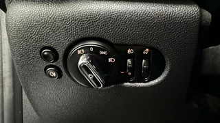 MINI Cooper Mini Mini 1.5 Cooper NAVIGATIE CRUISE CARPLAY 136 PK - afbeelding nr 17