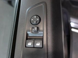 Opel Vivaro-e Opel Vivaro-e L3H1 Dubbele Cabine Edition 75 kWh Automaat Airco Navigatie Cruise Control - afbeelding nr 14