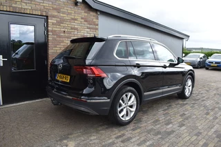 Volkswagen Tiguan Volkswagen Tiguan 1.5 TSI ACT HIGHL. LED, Camera, Apple Carplay - afbeelding nr 3