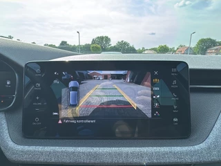 Škoda Scala Škoda Scala 1.0 TSI DSG DRIVE CAMERA/NAVI/CARPLAY/STOEL-STUURVERW/E-KLEP - afbeelding nr 22