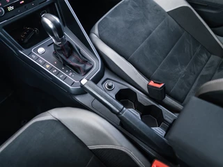 Volkswagen Polo Volkswagen Polo 2.0 TSI GTI Pano Beats Navi Alcantara VOL!! - afbeelding nr 39