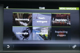 Land Rover Discovery Sport Land Rover Discovery Sport 2.0 150 PK 4x4 TD4 Aut. Dynamic Leder|Panodak|Camera|Navi|Stuur, stoel verw.|Elektr. verst. stoelen|Pdc|Parelmoer wit|incl. BTW - afbeelding nr 47