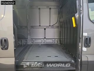 Iveco Daily Iveco Daily 35C21 3.0L 210PK Automaat Dubbellucht L2H2 ACC Navi Camera 12m3 Airco - afbeelding nr 18