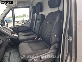 Iveco Daily Iveco Daily 35C18 3.0L Automaat L4H2 Dubbellucht Navi Trekhaak Camera ACC L3H2 16m3 Airco Trekhaak - afbeelding nr 14