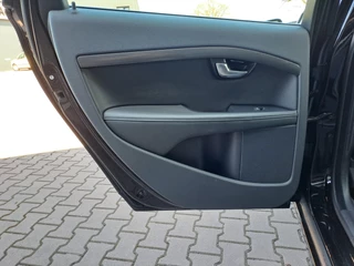 Volvo V70 | Navi | Leder | Trekhaak | LMV | PDC | Stoelverwarming | - afbeelding nr 26