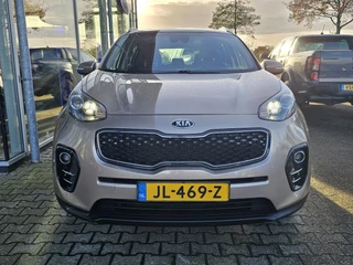 Kia Sportage Kia Sportage 1.6 GDI First Edition 1ste eigenaar | Zéér netjes! | Trekhaak | Cruise control | Camera | Navigatie | Lane assist | Led dagrijverlichting etc. - afbeelding nr 7