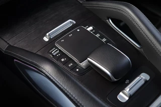 Mercedes-Benz GLE Mercedes-Benz GLE-klasse Coupé 400 e 4MATIC AMG Line / PANODAK / BRUMESTER / AIRMATIC / ELE. TREKHAAK / MEMORY / 360 - afbeelding nr 12