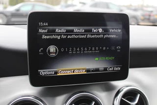 Mercedes-Benz GLA Mercedes-Benz GLA 180 Business Solution AMG / Camera / Apple CarPlay / Half leder / 19'' / Navigatie / Stoelverwarming / Cruise Control - afbeelding nr 23