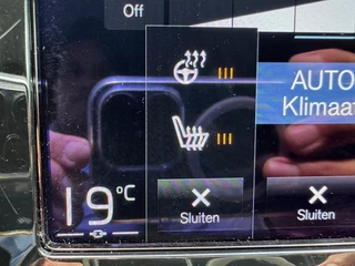 Volvo V60 Volvo V60 2.0 B3 Autom.Momentum Advantage + Camera + Stuurverw. + Lmv 10/2021! - afbeelding nr 15
