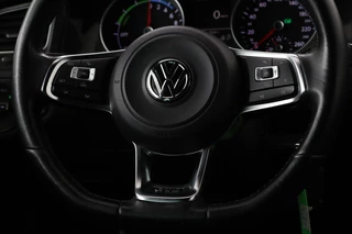 Volkswagen Golf Volkswagen Golf 1.4 TSI GTE | Panoramadak | Carplay | Full LED |  Navigatie | Sportstoelen | Climate control | Cruise control - afbeelding nr 8
