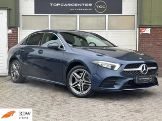 Mercedes-Benz A-Klasse 250 e AMG/CARPLAY/STOELV/PARKS/NAVI/APK
