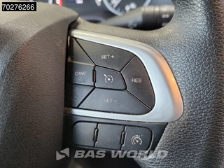 Iveco Daily Iveco Daily 35S14 Automaat Laadklep Bakwagen Zijdeur Airco Cruise Meubelbak Koffer Airco Cruise control - afbeelding nr 17