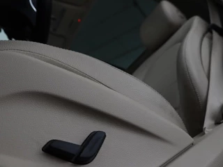 Mercedes-Benz GLC Mercedes-Benz GLC-klasse 200 Business Solution Limited | Panoramadak |  Leder | Stoelverwarming | Adaptive cruise | Trekhaak | Camera | Carplay - afbeelding nr 6