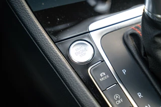 Volkswagen Golf Volkswagen Golf 2.0 TSI GTI Performance |Pano|Leer|Keyless|Virtual - afbeelding nr 32