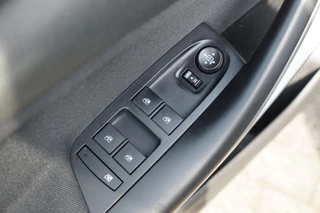 Opel Astra Opel Astra Sports Tourer 1.2 Edition | Granite Grey | Carplay/Ergo-seats/Trekhaak - afbeelding nr 29