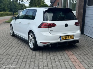 Volkswagen Golf Volkswagen Golf 2.0 TSI GTI NAVIGATIE/XENON/LED/AIRCO - afbeelding nr 12