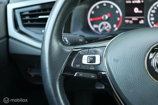Volkswagen Polo Volkswagen Polo 1.0 TSI DSG / Comfortline / Navi / Carplay - afbeelding nr 14