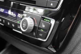 BMW 3 Serie BMW 320i Touring M-sport LEDER LED NAVI 184PK NAP AUTOMAAT - afbeelding nr 17