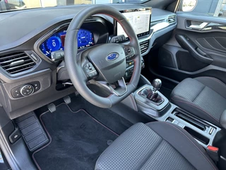 Ford Focus Ford Focus Wagon 1.0 EBH ST Line X TREKHAAK! DRIVERPACK! WINTERPACK! - afbeelding nr 22
