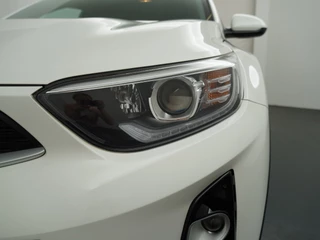 Kia Stonic - Navigatie - Camera - Airco - Cruise control - 17 inch LM velgen - Fabrieksgarantie tot 03-2027 - afbeelding nr 14