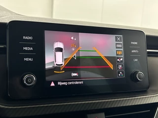 Škoda Kamiq Škoda Kamiq 1.0 TSI Monte Carlo DSG Automaat | Panoramadak | Sportstoelen | Apple Carplay/Android Auto - afbeelding nr 16