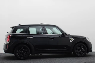 MINI Countryman MINI Countryman Mini 2.0 Cooper S E ALL4 Leer, Panoramadak, Head-Up, Virtual Cockpit, Apple Carplay, Cruise, 17'' - afbeelding nr 9