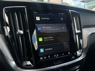 Volvo V60 Volvo V60 2.0 T6 Plug-in hybrid AWD Plus Dark 350pk - afbeelding nr 25