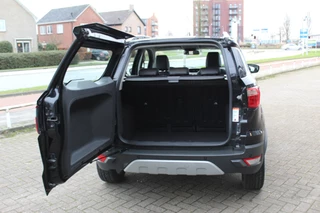 Ford EcoSport Climate control , Cruise control , Bluetooth , Stoelverwarming Hoge zit, Voorruitverwarming - afbeelding nr 29