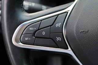 Renault Captur Renault Captur 1.6 E-Tech Plug-in Hybrid 160PK! Rive Gauche 