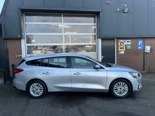 Ford Focus Ford Focus Wagon 1.0 EcoBoost Titanium Business *ALL-IN PRIJS* - afbeelding nr 2