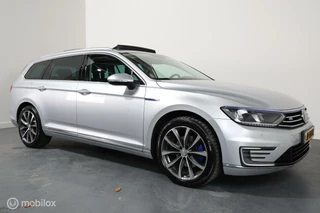 Volkswagen Passat Volkswagen Passat Variant 1.4 TSI GTE Highline - BTW-PANO-WINTERPACK-MASSAGE-TREKHAAK - afbeelding nr 6