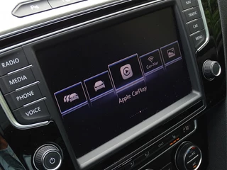 Volkswagen Passat Volkswagen Passat Variant TSI GTE 217PK DSG Highline / R-Line / LED - afbeelding nr 25